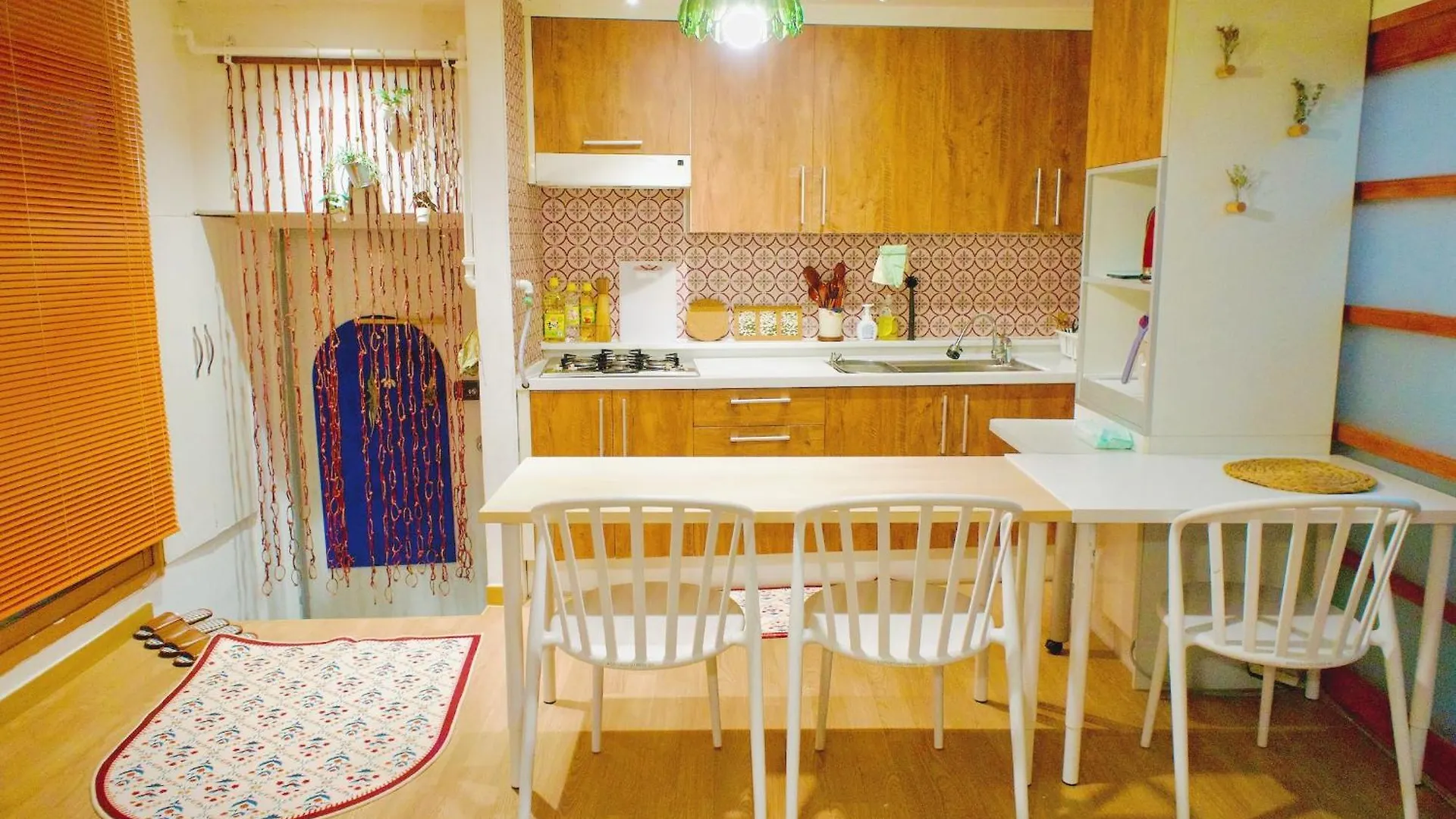 Apartment Modern Hanok By Gyeongbok Palace Seoul South Korea